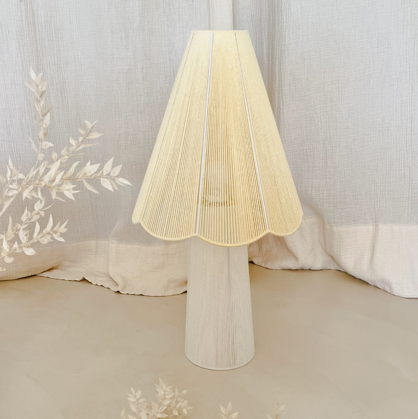 Lampe à poser tissée en coton Taro