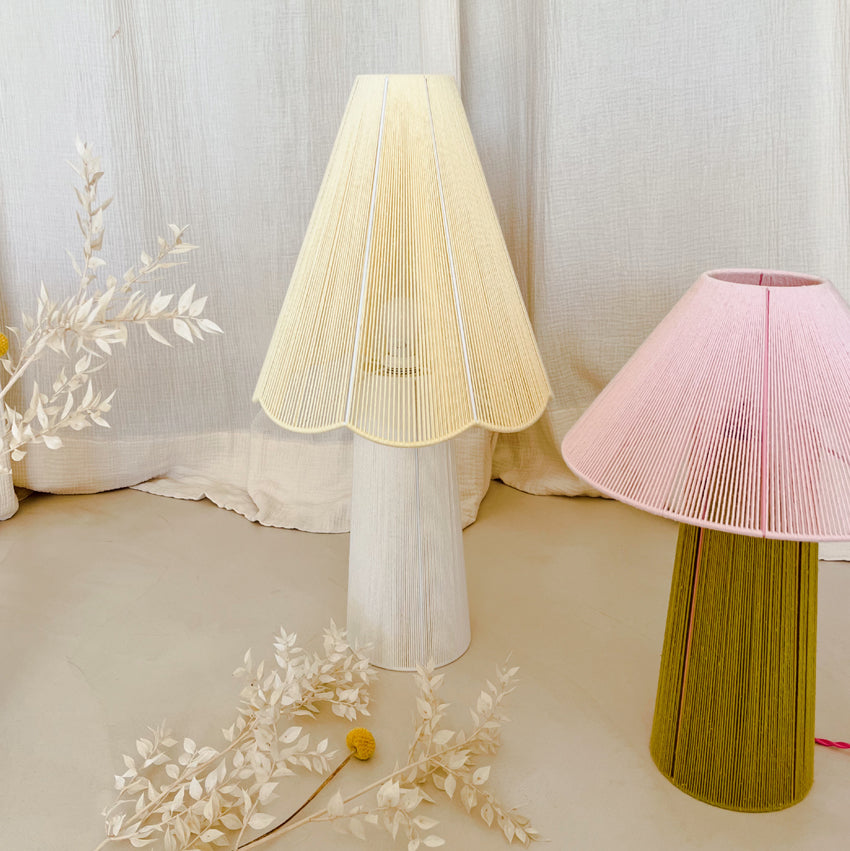 Lampe à poser tissée en coton Taro