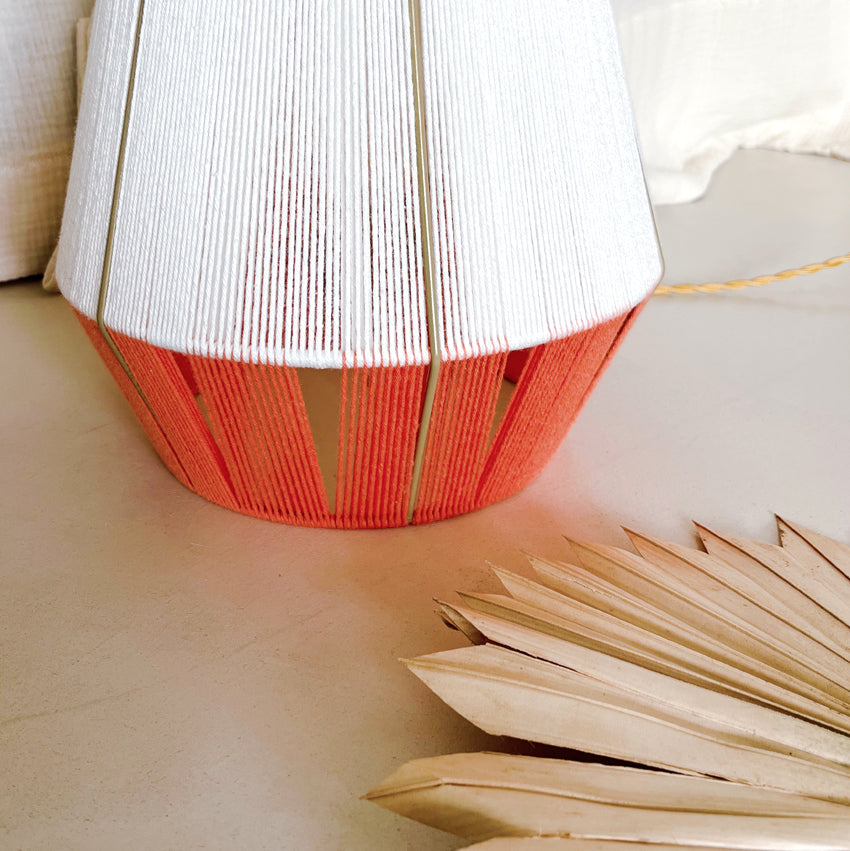 Lampe à poser tissée en coton Tehei