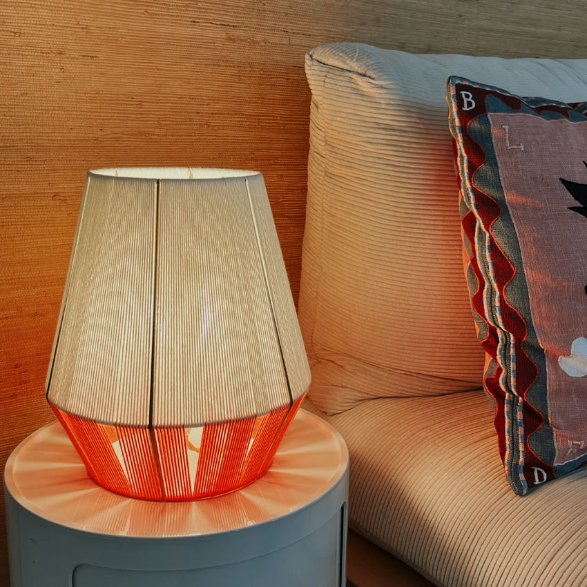Lampe à poser tissée en coton Tehei