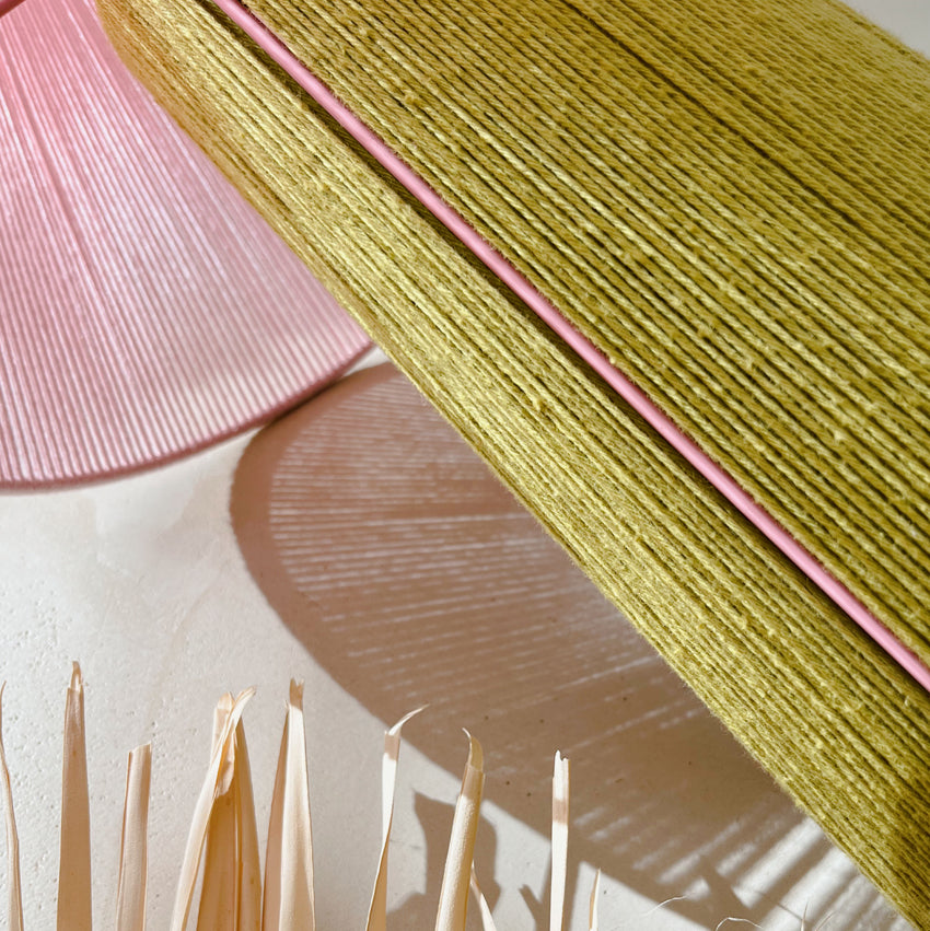 Lampe à poser tissée en coton Tiare