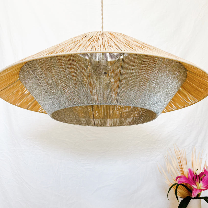 Suspension tissée en raphia Vénus