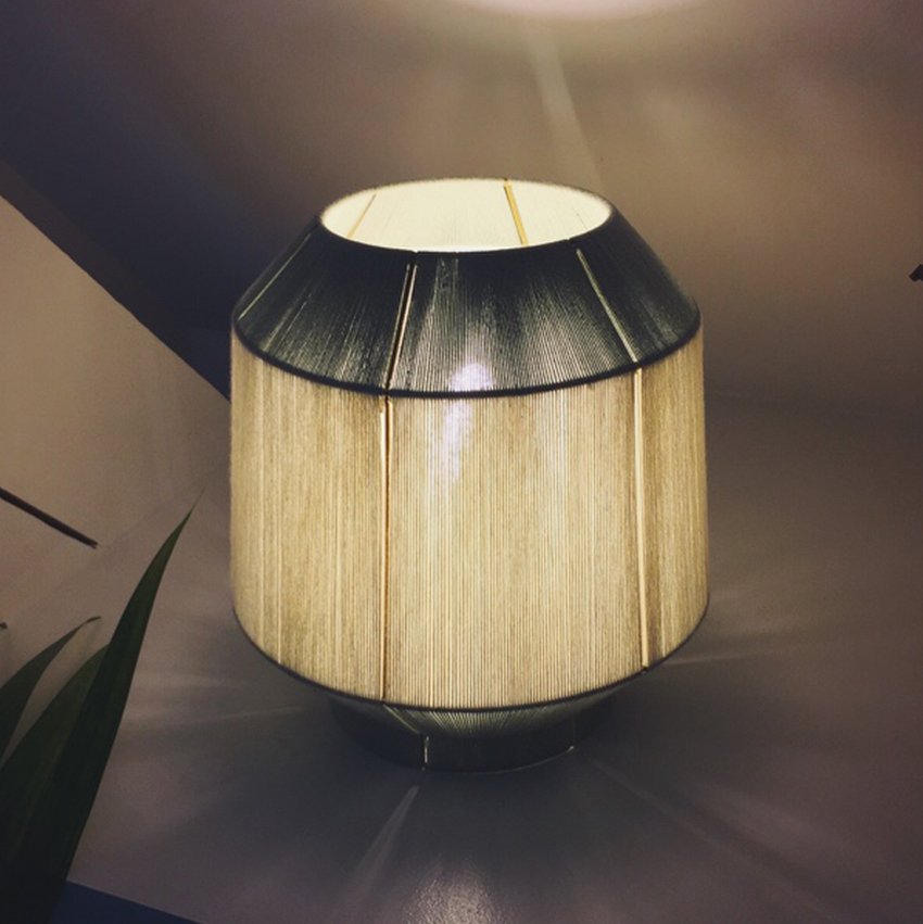 Lampe à poser tissée en coton Biarritz