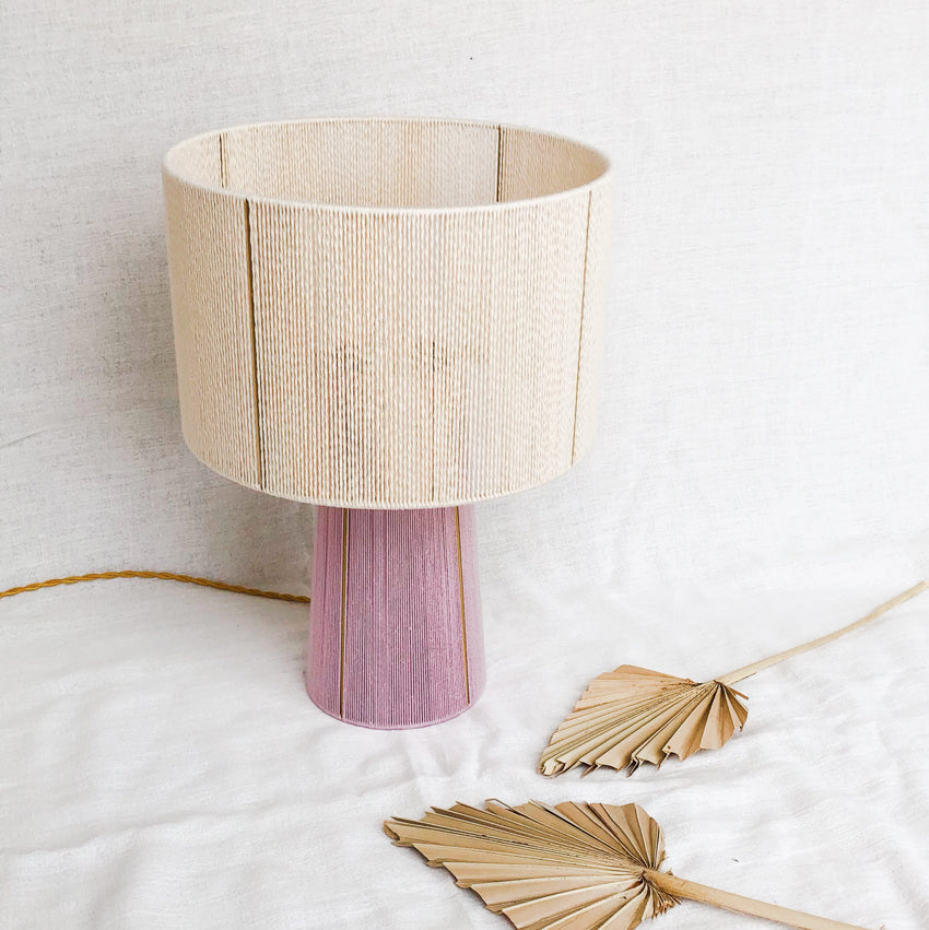 Lampe à poser tissée en coton Malia