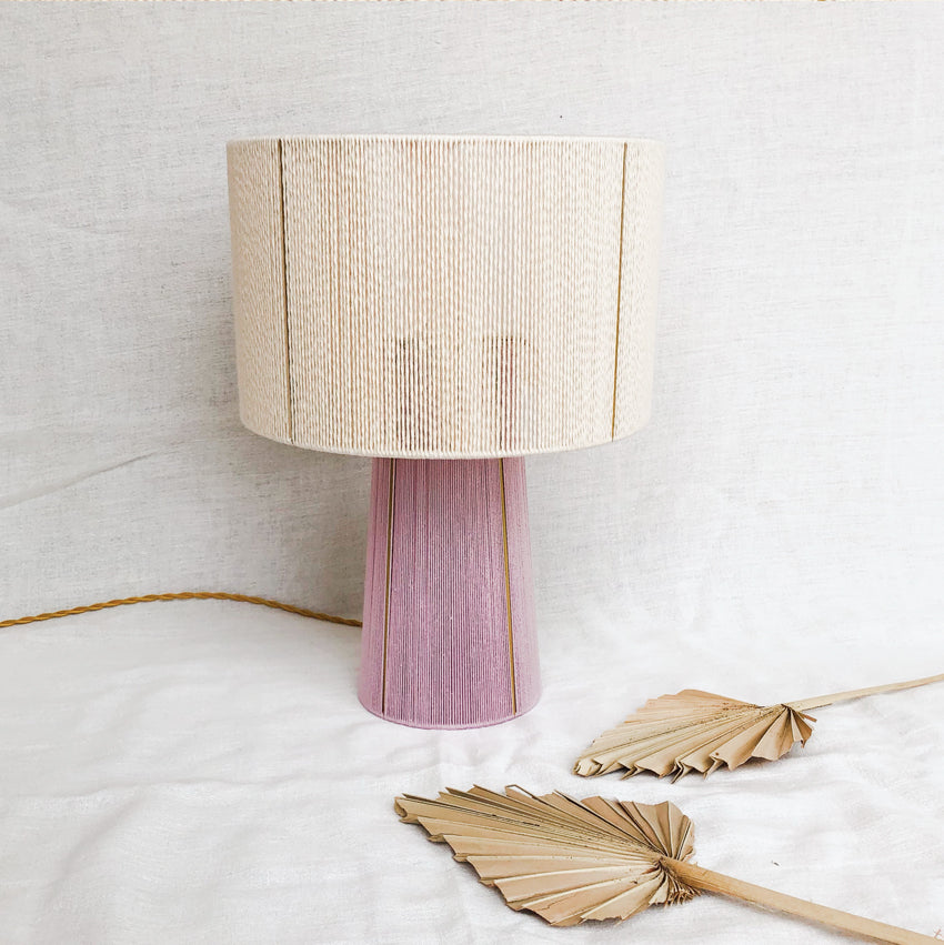 Lampe à poser tissée en coton Malia