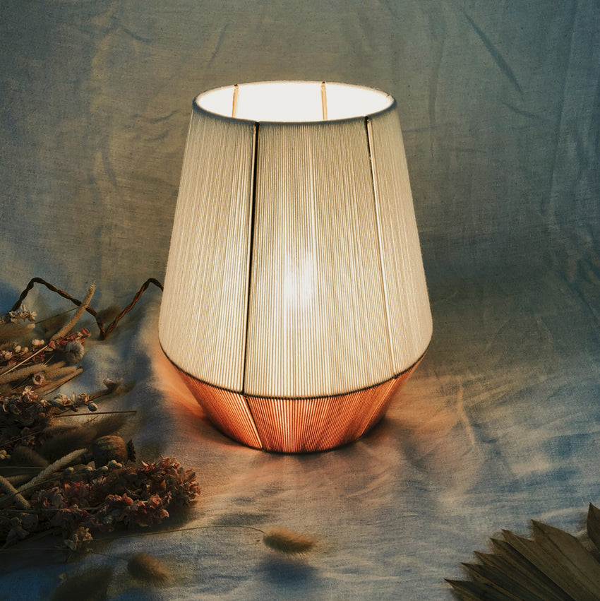Lampe à poser tissée en coton Nauri small